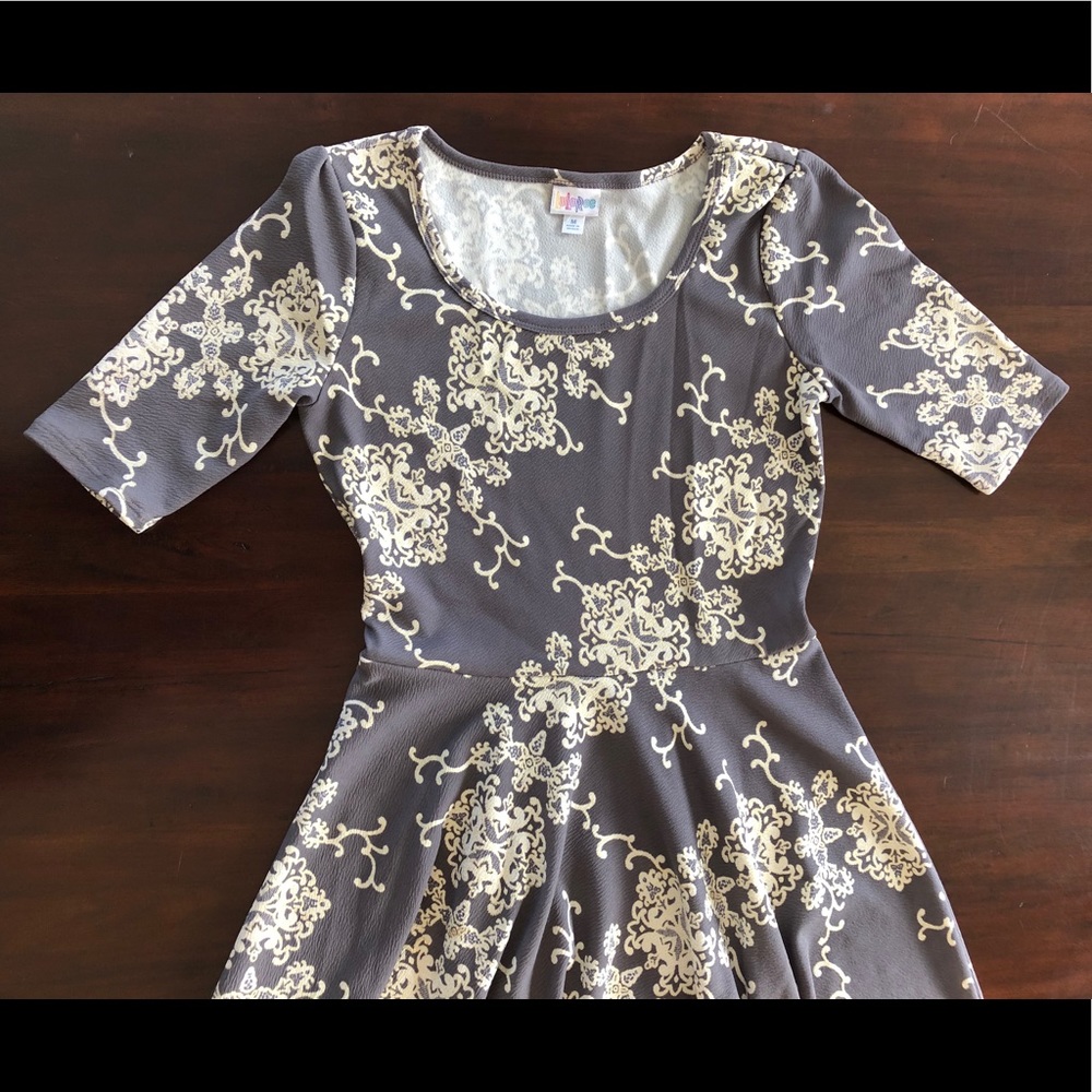 LuLaRoe Elegant Nicole Medium